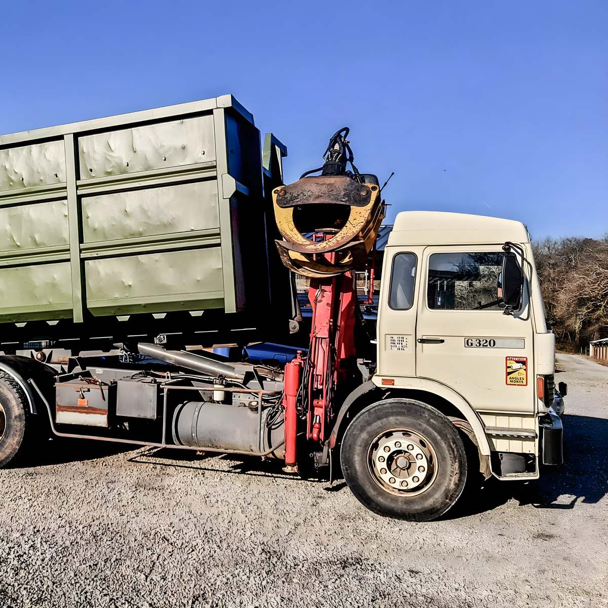 La Brigade Des Arbres Elagage Peyrehorade Vacuation Benne